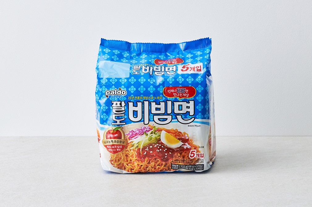 Paldo Bibim Myun Spicy Cold Noodles 5-Pack detail 2